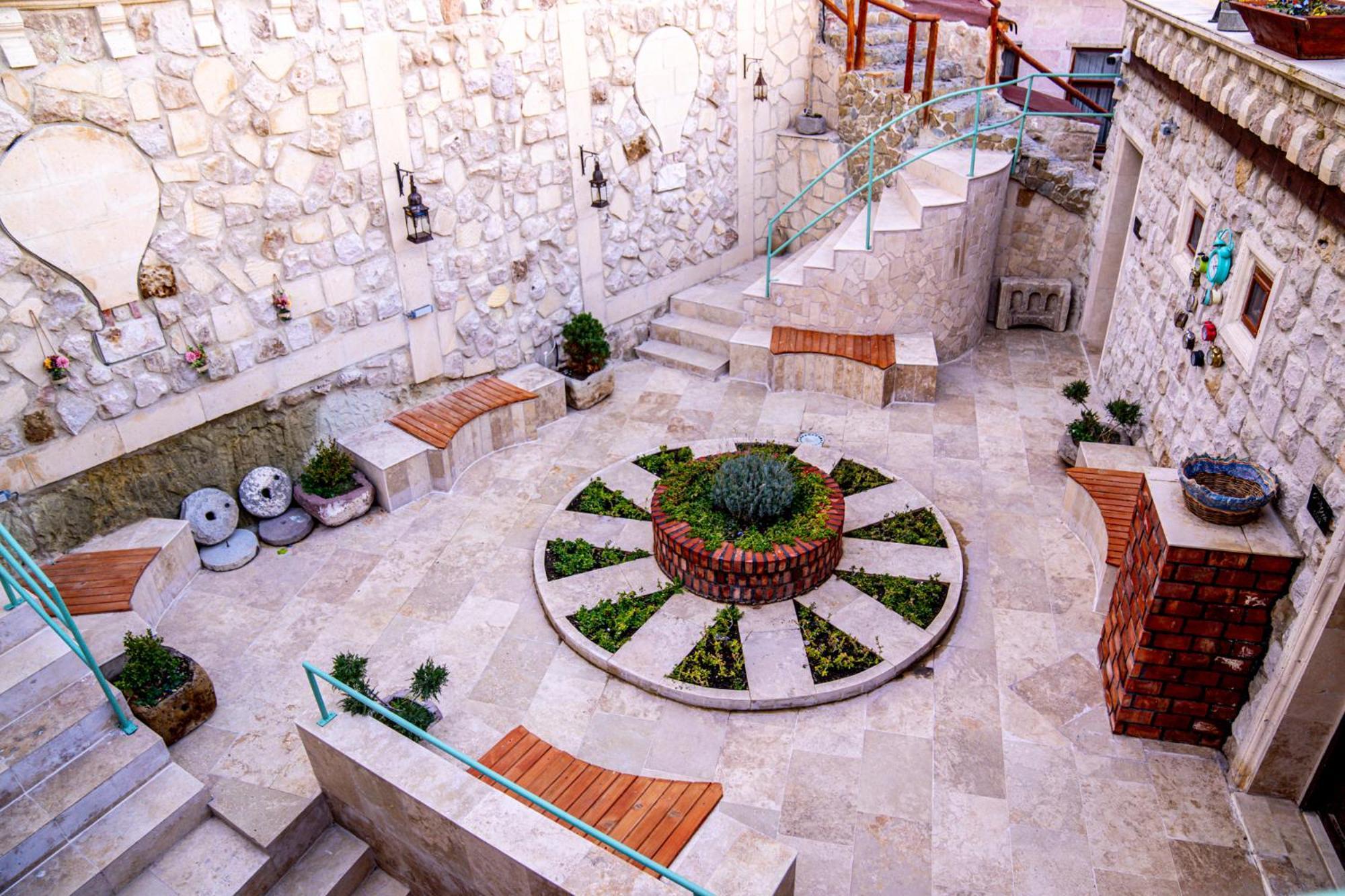 Cappadocia Nar Cave House & Swimming Pool Hotel Nevşehir Eksteriør billede