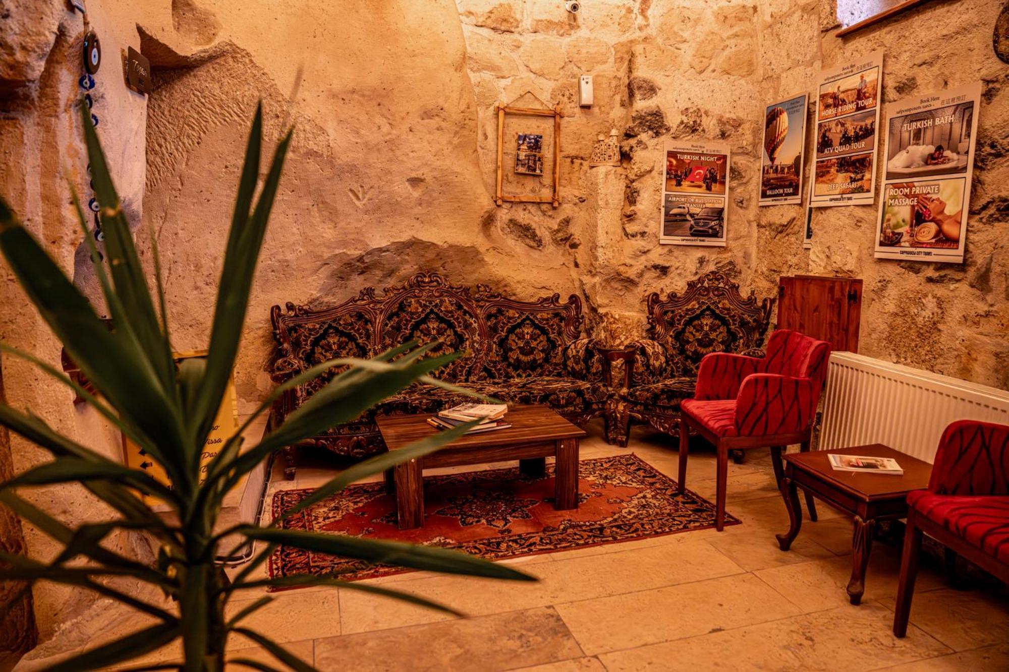 Cappadocia Nar Cave House & Swimming Pool Hotel Nevşehir Eksteriør billede