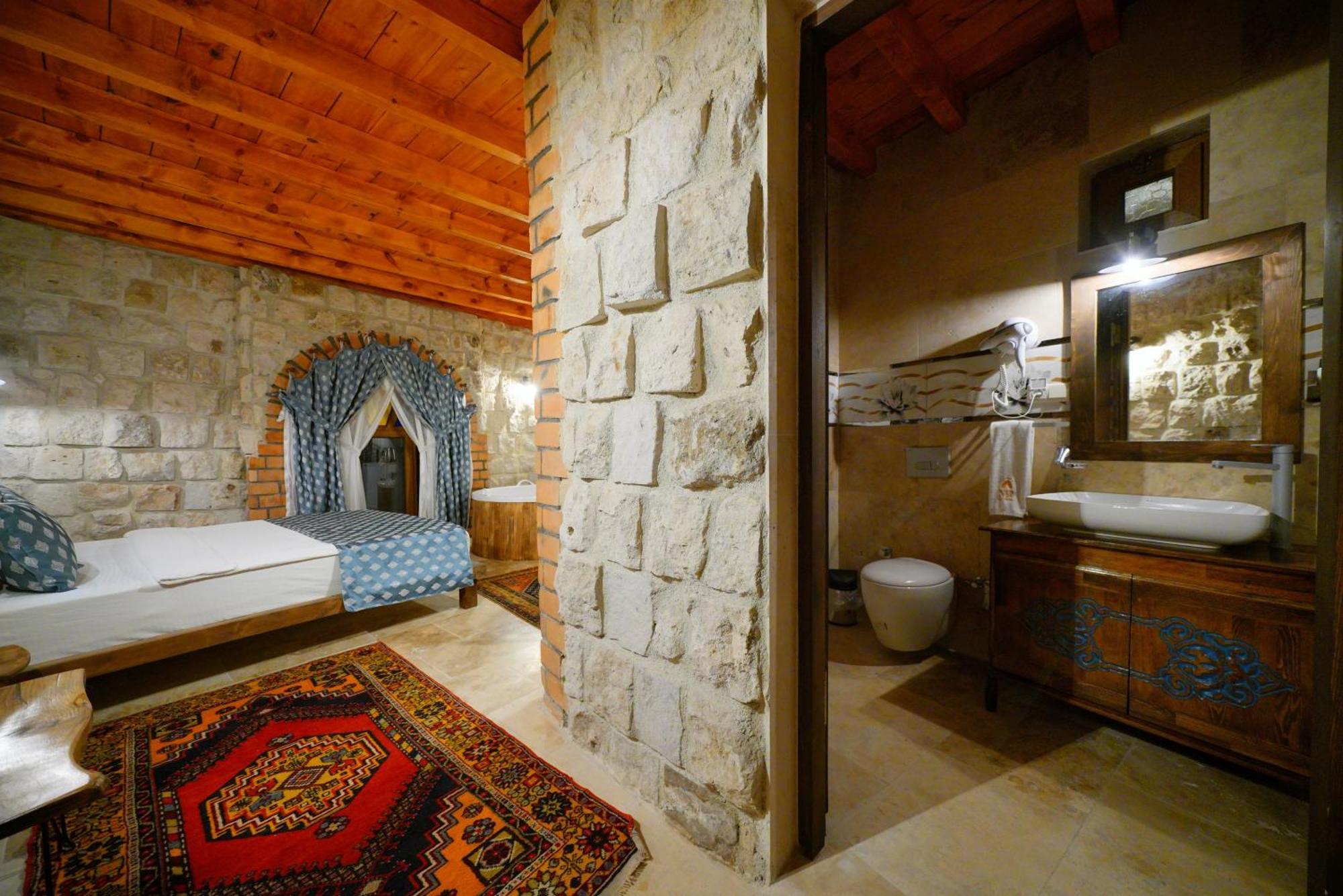 Cappadocia Nar Cave House & Swimming Pool Hotel Nevşehir Eksteriør billede