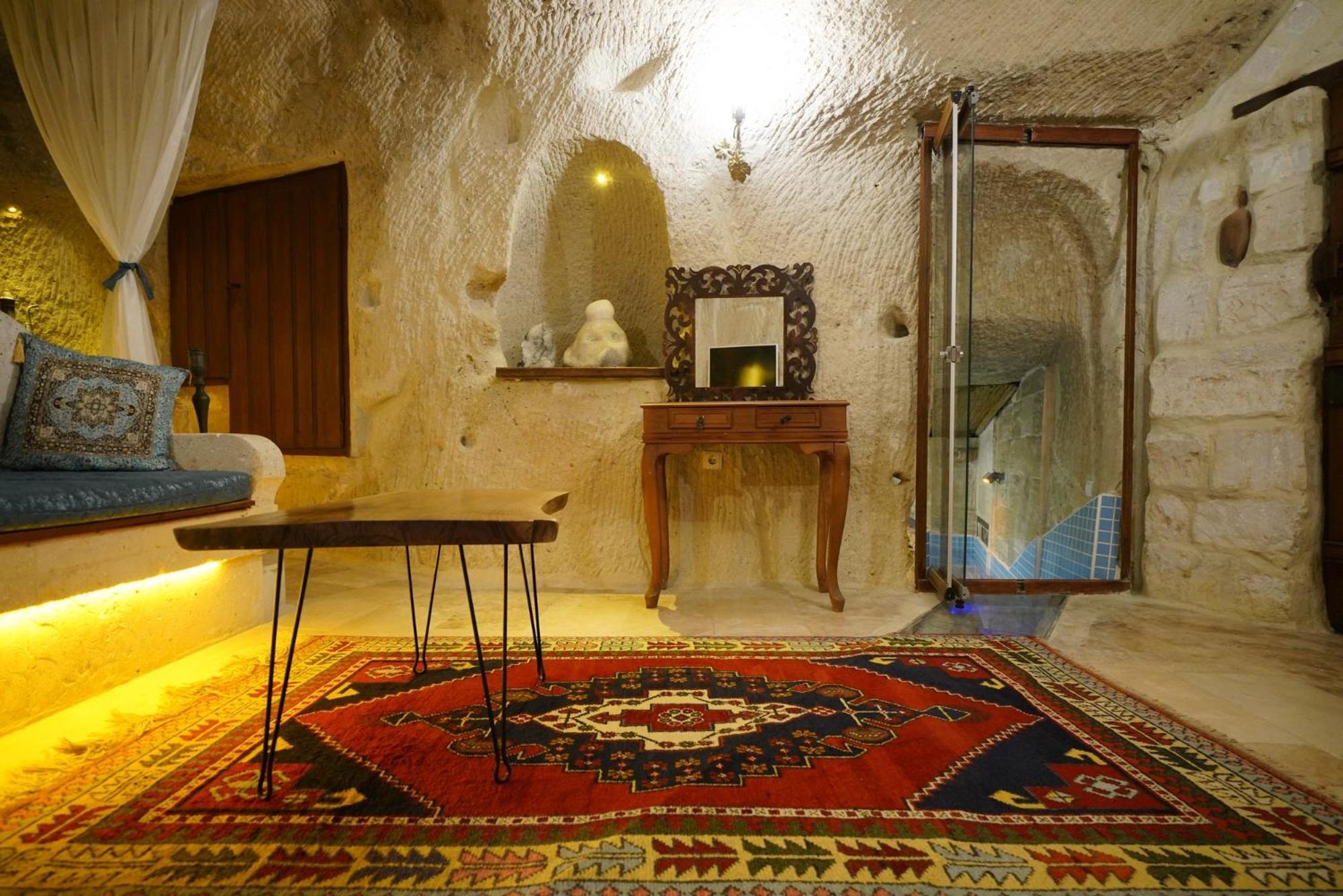 Cappadocia Nar Cave House & Swimming Pool Hotel Nevşehir Eksteriør billede