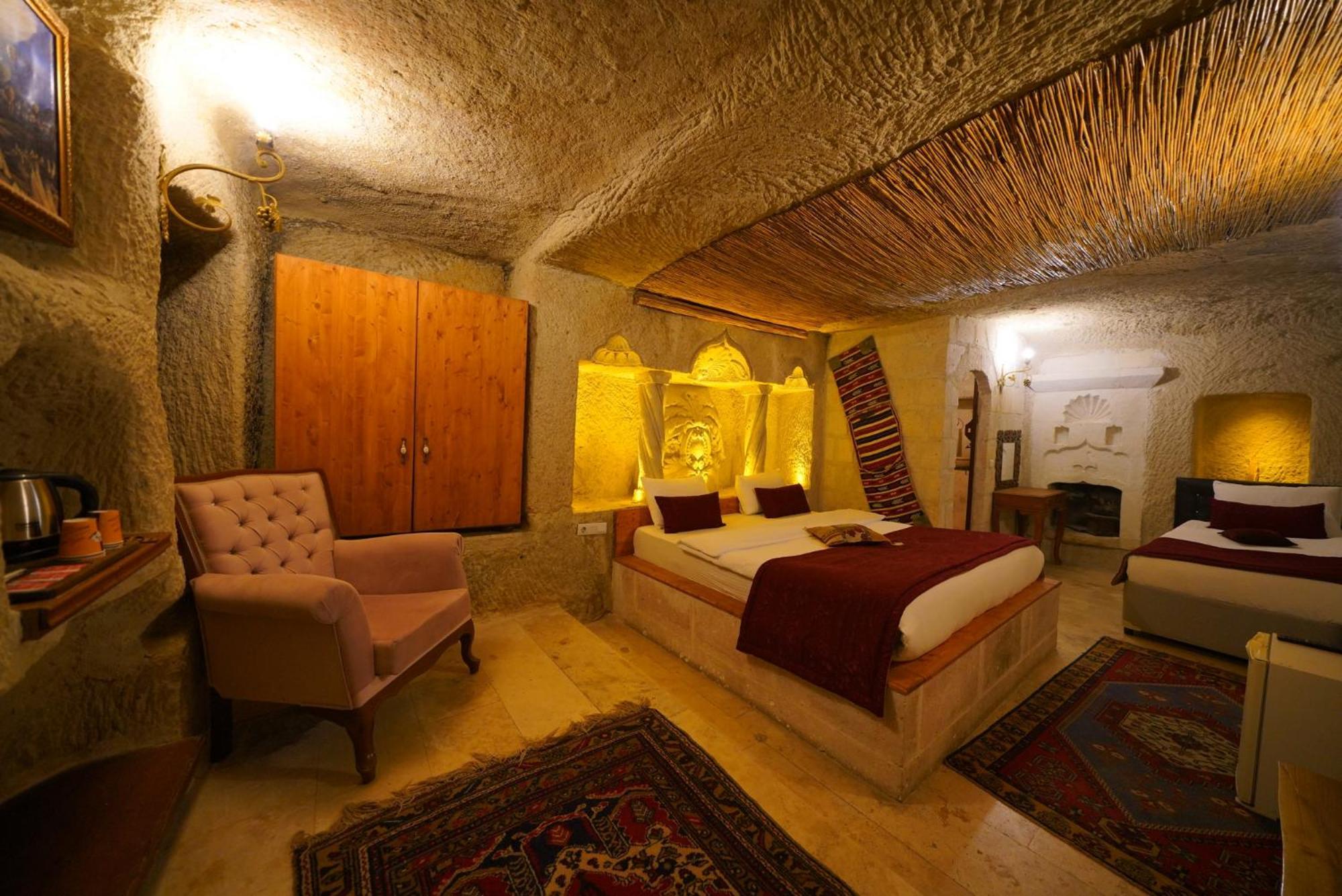Cappadocia Nar Cave House & Swimming Pool Hotel Nevşehir Eksteriør billede