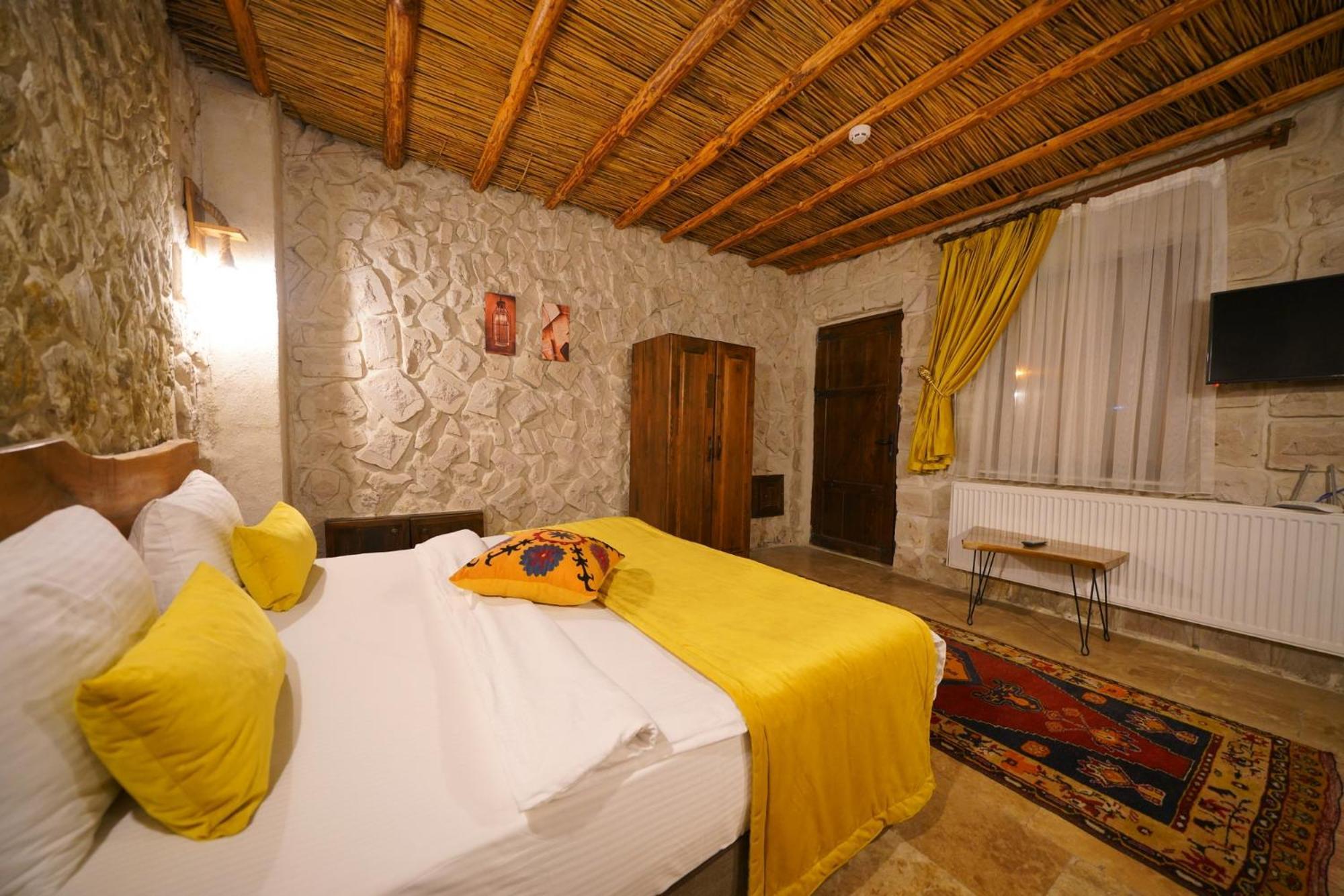 Cappadocia Nar Cave House & Swimming Pool Hotel Nevşehir Eksteriør billede