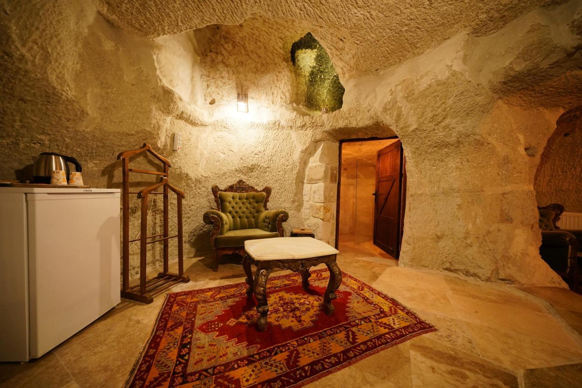 Cappadocia Nar Cave House & Swimming Pool Hotel Nevşehir Eksteriør billede
