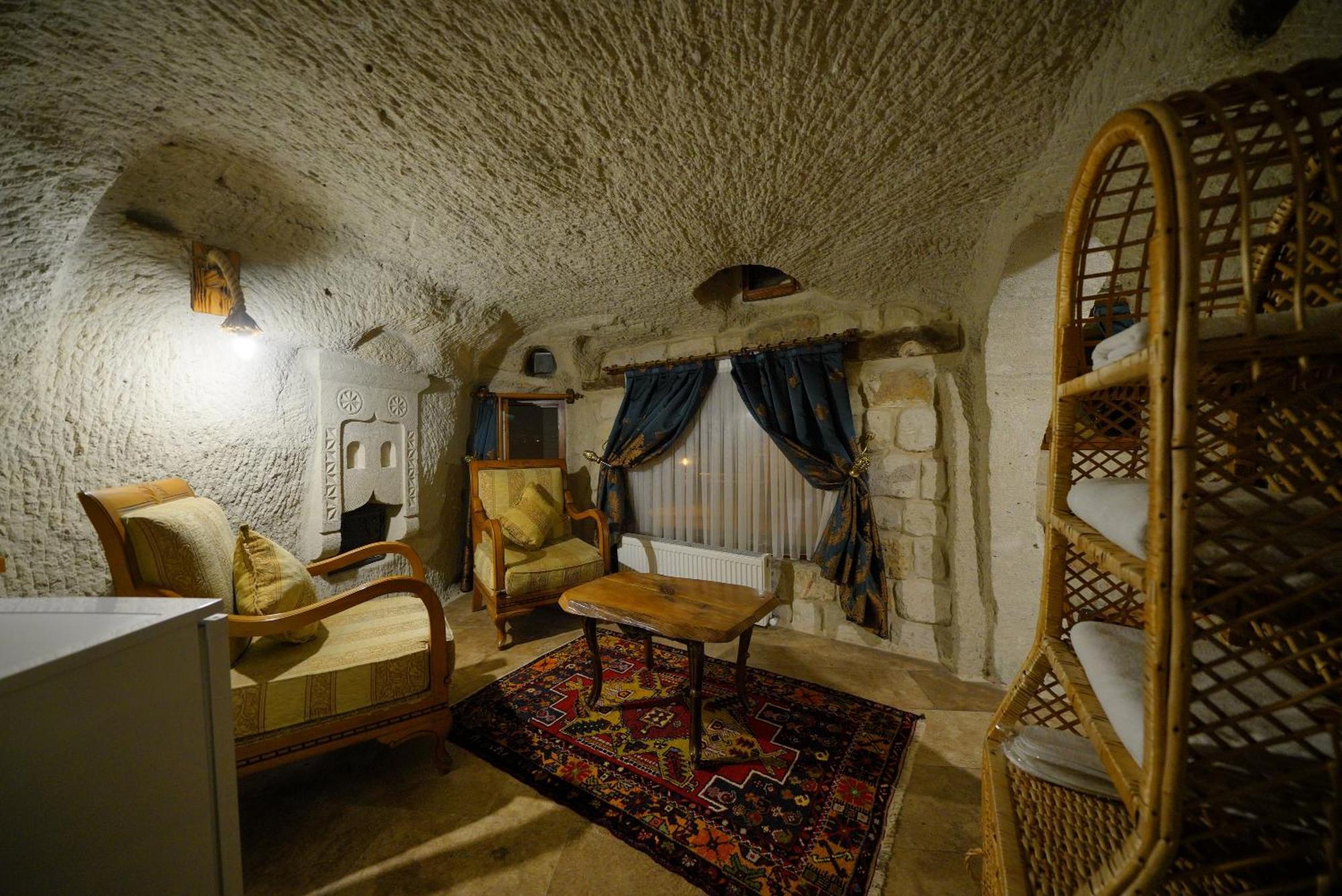 Cappadocia Nar Cave House & Swimming Pool Hotel Nevşehir Eksteriør billede